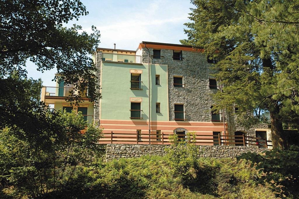 Il Bosco Di Campo Marzano Studios Borzonasca Екстер'єр фото